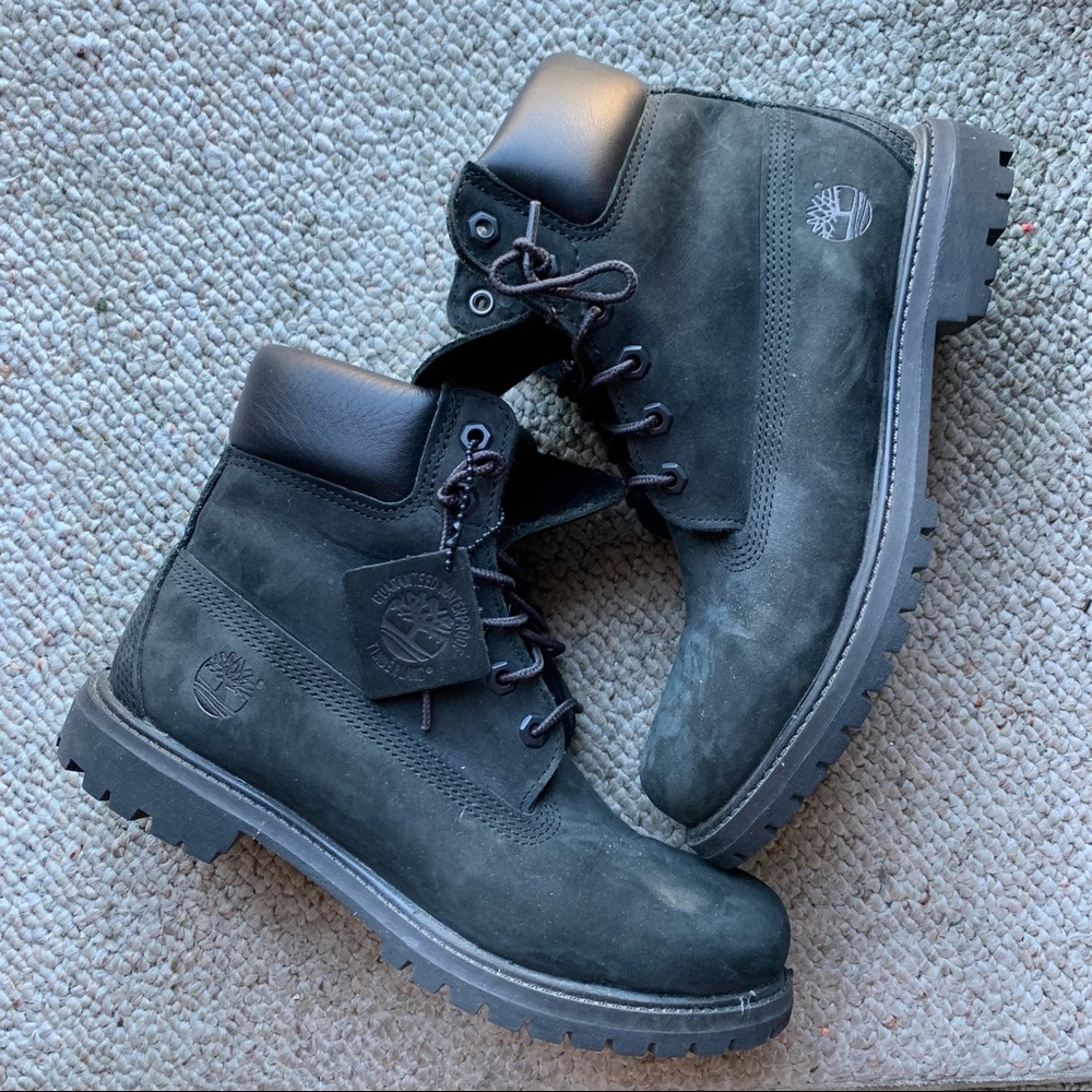 WOMEN'S TIMBERLAND® PREMIUM 6-INCH WATERPROOF BOOTS - Size 8.5